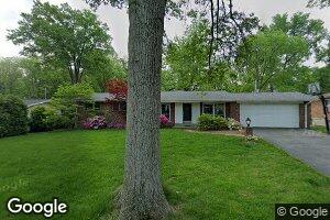 576 Beaucaire Dr, Saint Louis, MO 63122