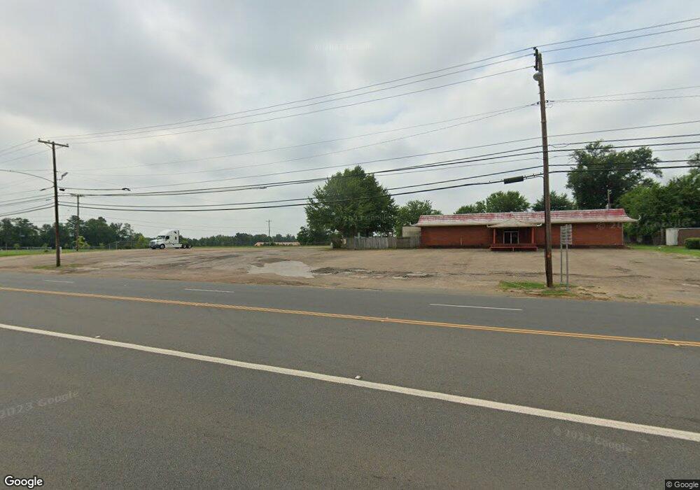 2010 E Marshall Ave, Longview, TX 75601 - photo 1