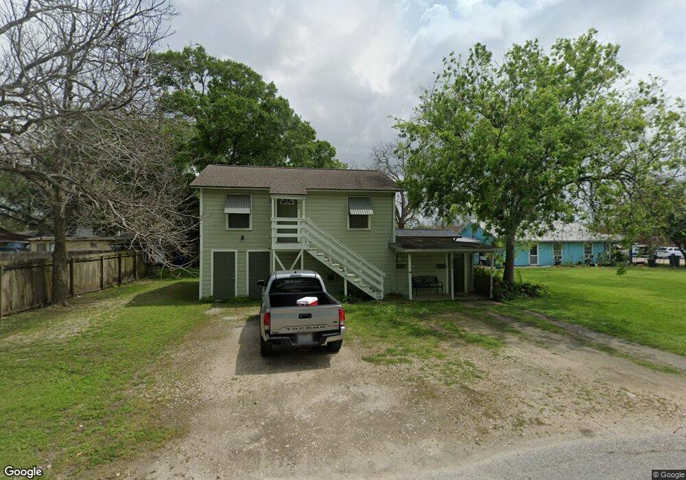 1813 Live Oak Ave unit 1815, Bay City, TX 77414 - photo 1