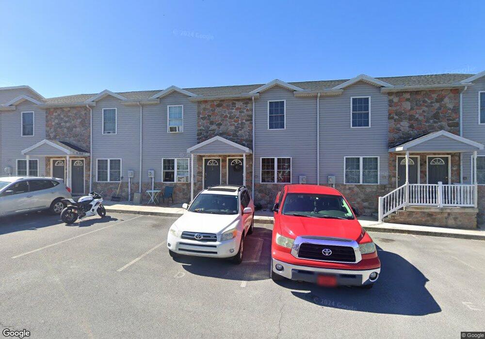 10682 Sunburst Dr unit C, Waynesboro, PA 17268 - photo 1