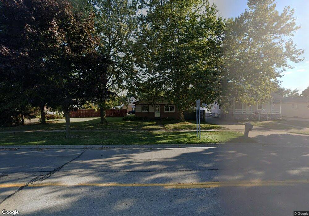 17562 Common Rd, Roseville, MI 48066 - photo 1