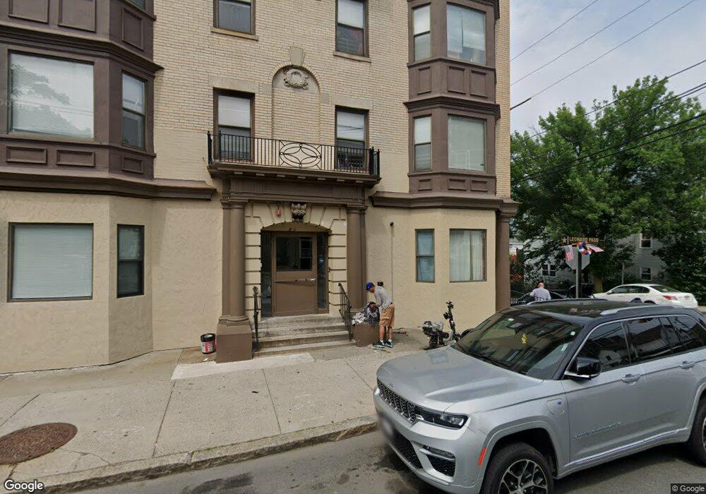 566 Beach, Revere, MA 02151 - photo 1