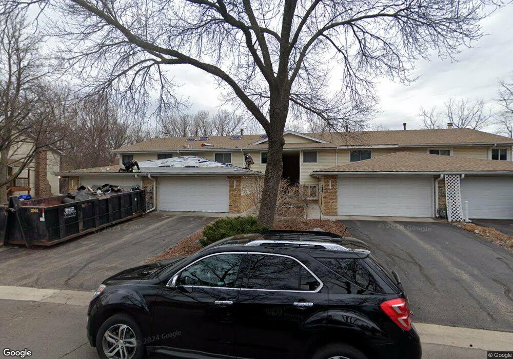 6133 Creek View Trail, Minnetonka, MN 55345 - photo 1