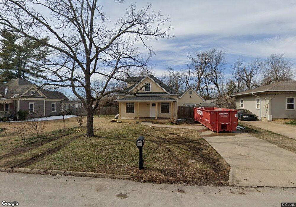 1114 S 3rd St, Rogers, AR 72756 - photo 1