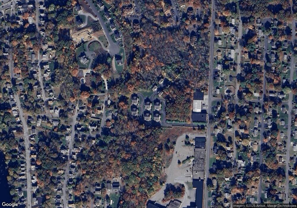 11 Knotts St, Hudson, MA 01749 - photo 1