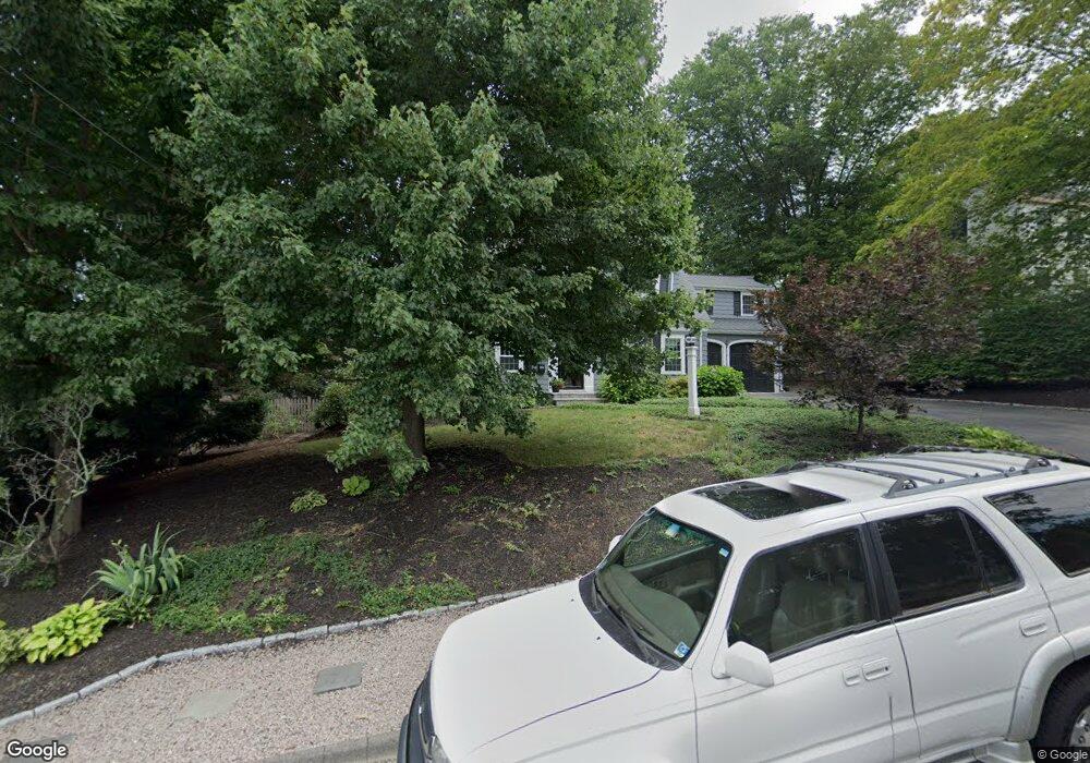 6 Longfellow Rd, Wellesley Hills, MA 02481 - photo 1