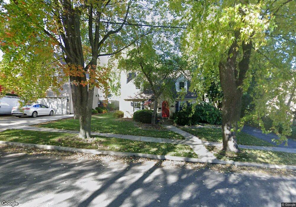 N90W16824 Pershing Ave, Menomonee Falls, WI 53051 - photo 1