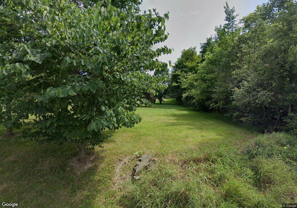 1213 W 100 N, Huntington, IN 46750 - photo 1