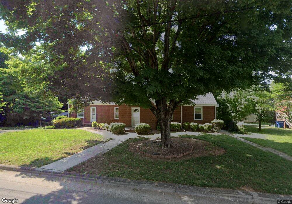 1014 Wood St, Statesville, NC 28677 - photo 1