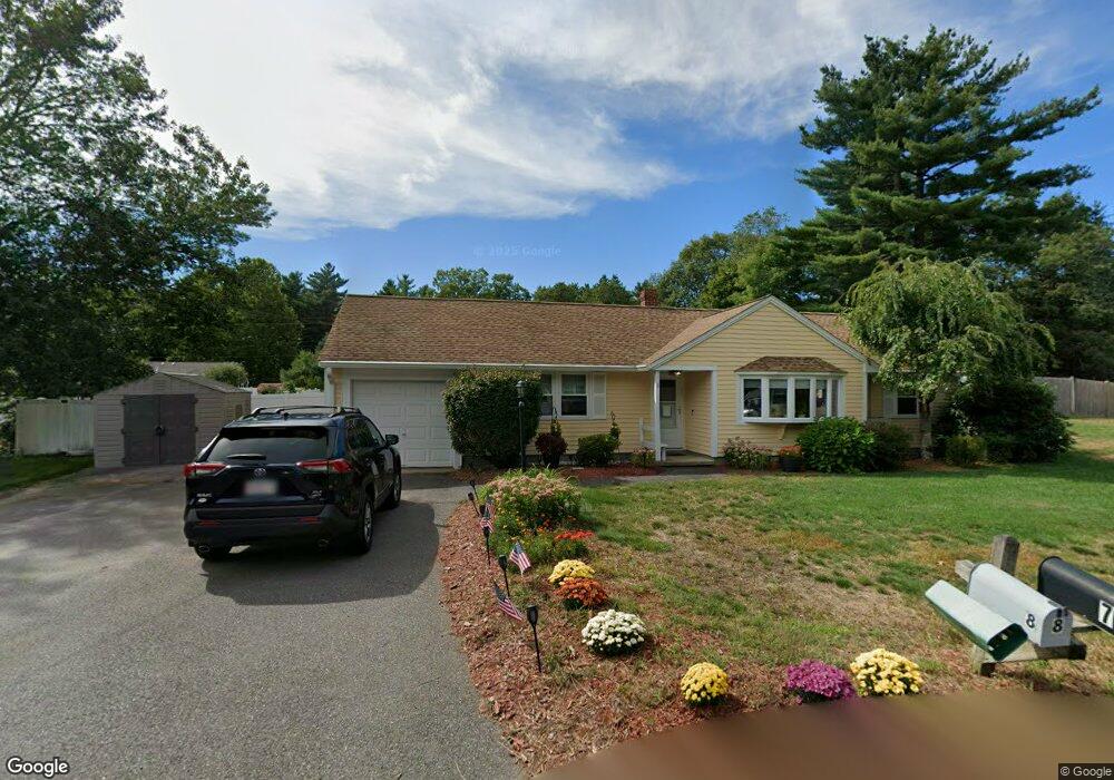 8 Bacon St, Pepperell, MA 01463 - photo 1