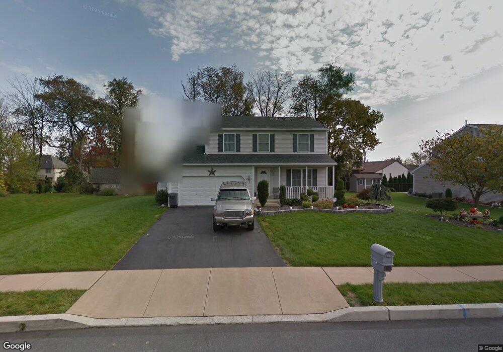 3823 N Alabama Ave, Reading, PA 19605 - photo 1