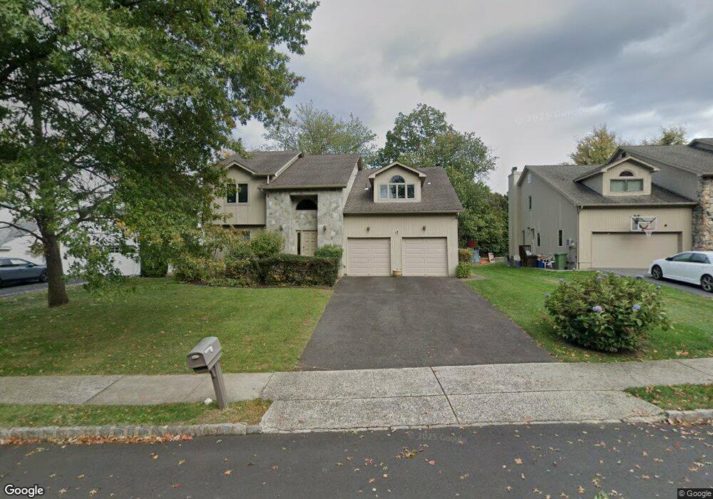 11 Pitching Way, Scotch Plains, NJ 07076 - photo 1