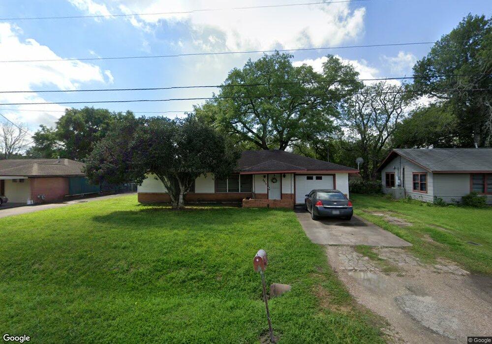 2812 Duberry St, Bay City, TX 77414 - photo 1