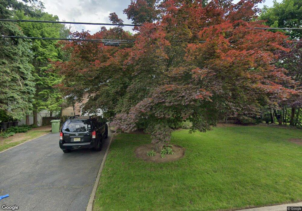 714 Evans St, Paramus, NJ 07652 - photo 1