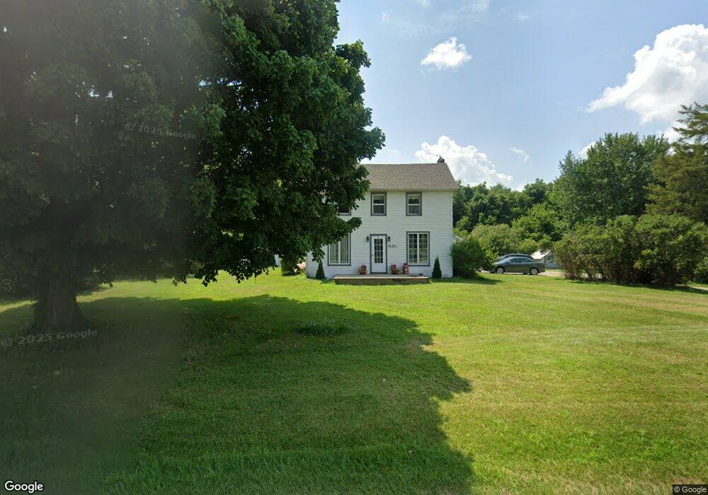 2135 E Markle Rd, Huntington, IN 46750 - photo 1