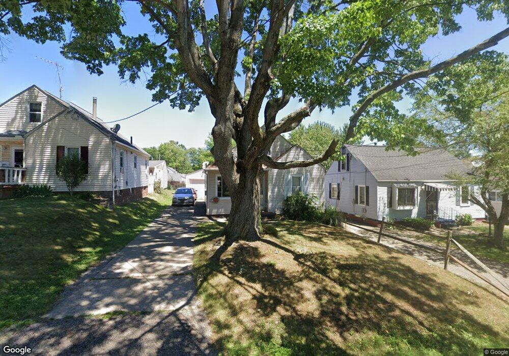 1607 27th St NE, Canton, OH 44714 - photo 1