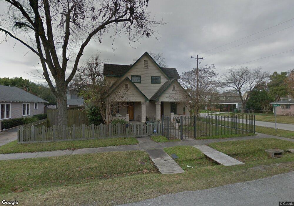 1719 Oxford St, Houston, TX 77008 - photo 1