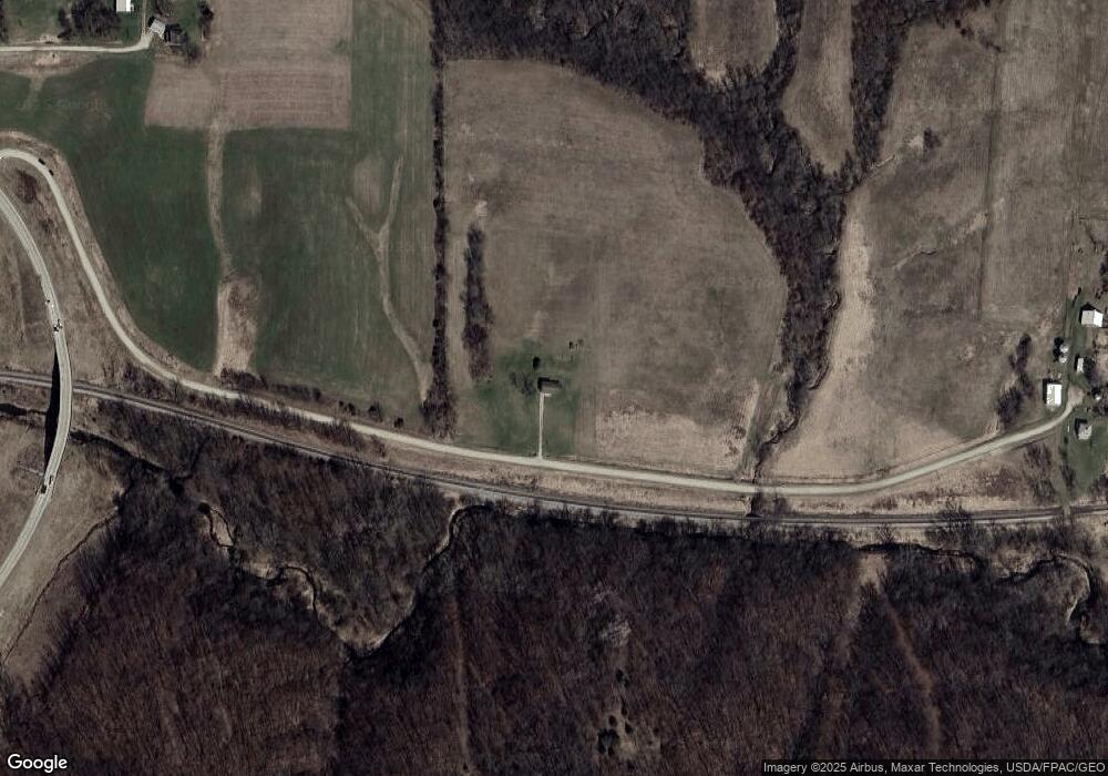 24306 155th St, Columbus Junction, IA 52738 - photo 1