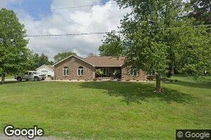405 Parker St, Bartelso, IL 62218