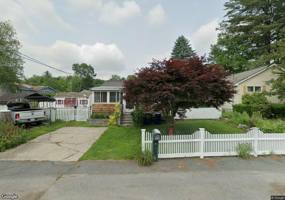 97 Hillcrest Rd, Dracut, MA 01826 - photo 1