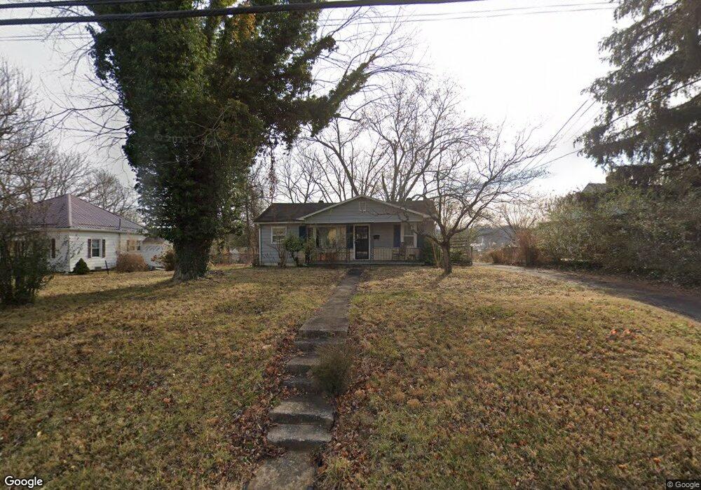 2012 E Unaka Ave, Johnson City, TN 37601 - photo 1