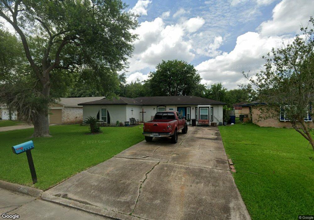 16618 Barcelona Dr, Friendswood, TX 77546 - photo 1