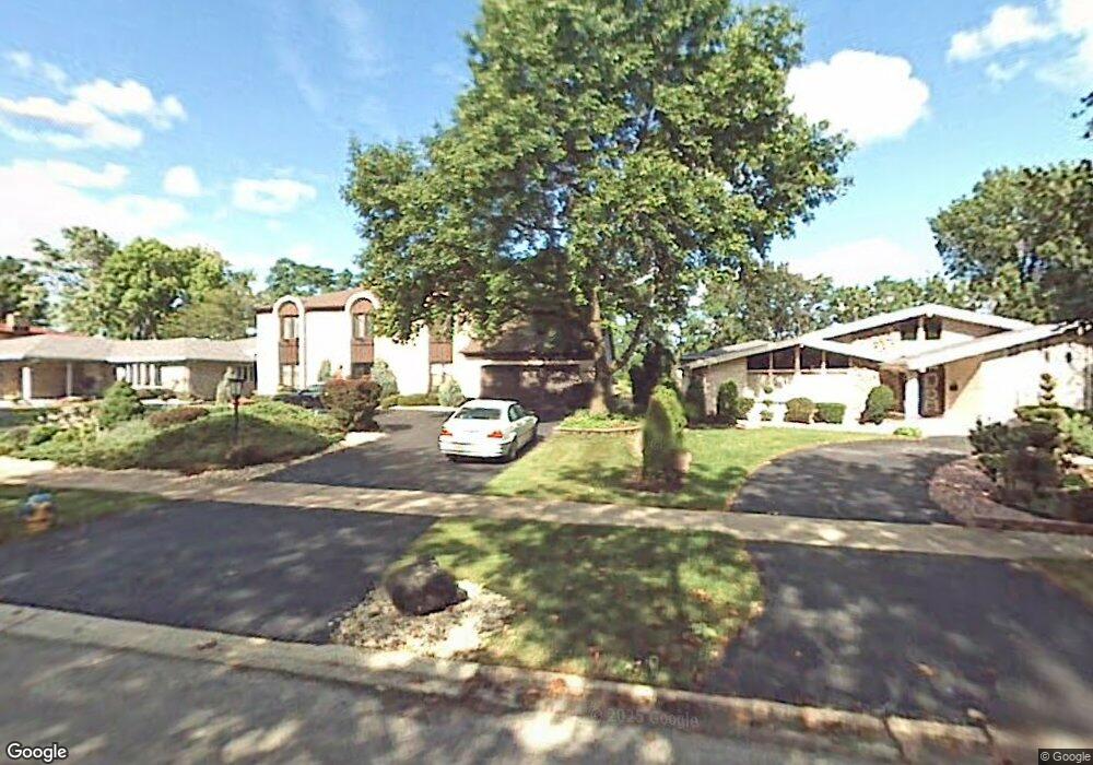 1502 Heather Hill Crescent, Flossmoor, IL 60422 - photo 1