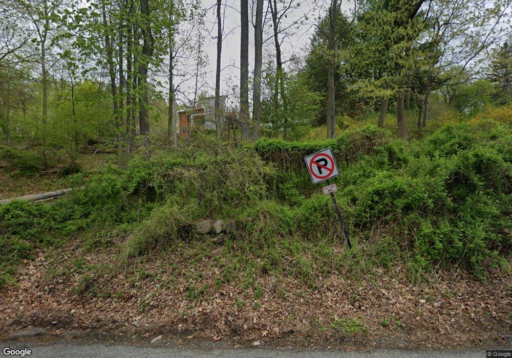 127 Quaker Bridge Rd, Croton On Hudson, NY 10520 - photo 1