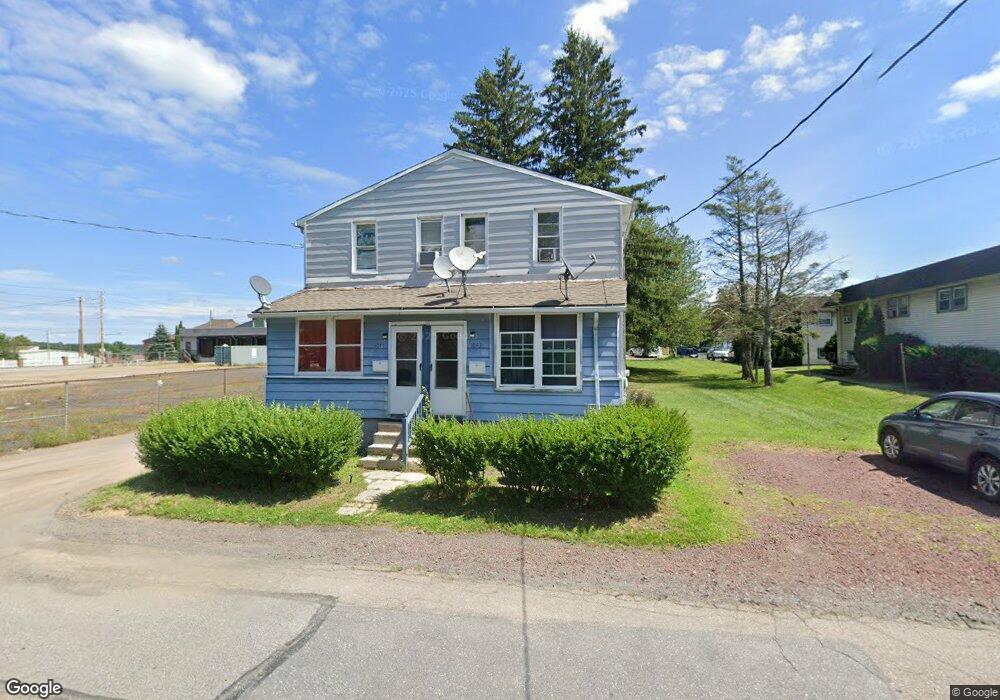 1045 Grant St, Hazleton, PA 18202 - photo 1