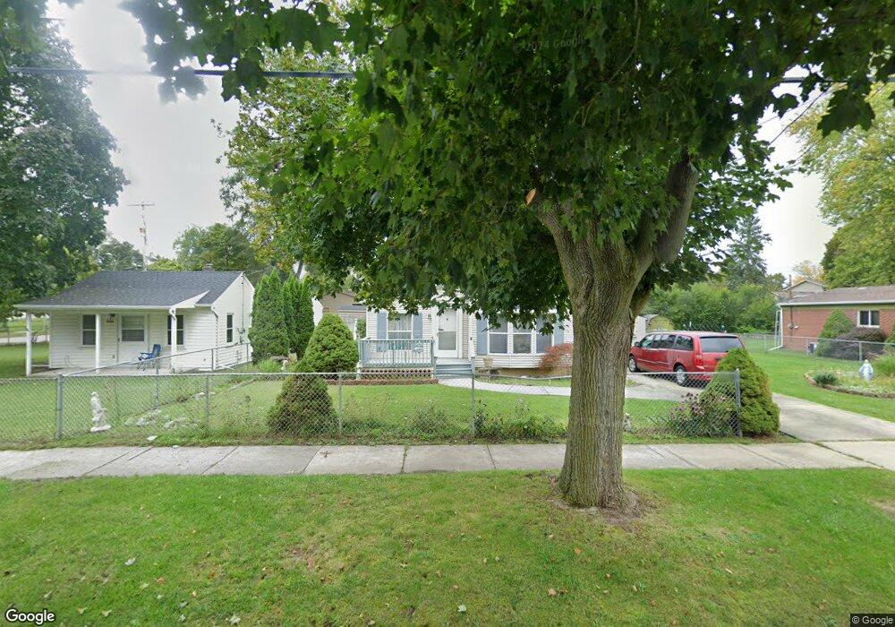 3822 Burchfield Dr, Lansing, MI 48910 - photo 1