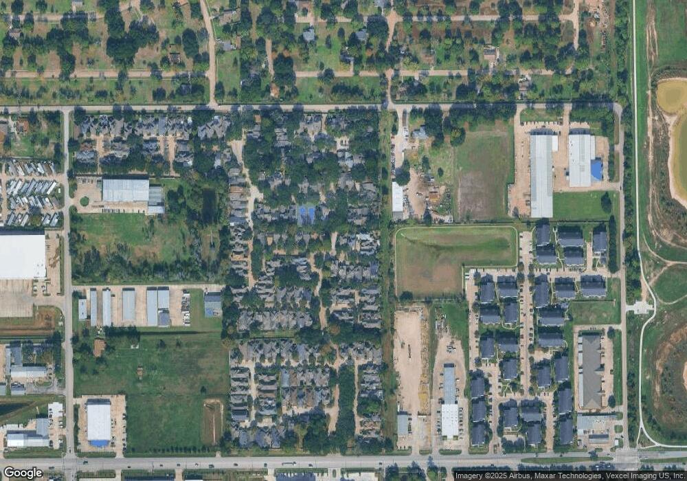 8010 Oakwood Bend Dr, Houston, TX 77040 - photo 1