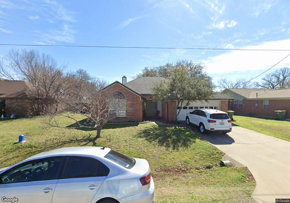 3929 Country Meadows Cir, Granbury, TX 76049 - photo 1