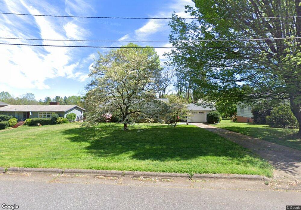 618 Dogwood Rd, Statesville, NC 28677 - photo 1