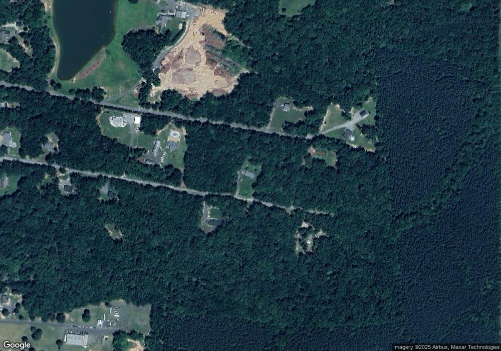 33381 Locust Grove Dr, Locust Grove, VA 22508 - photo 1