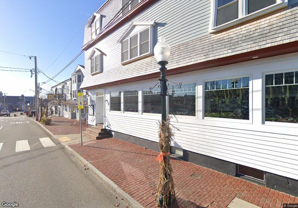 9 Oak Bluffs Ave unit 2, Oak Bluffs, MA 02557 - photo 1