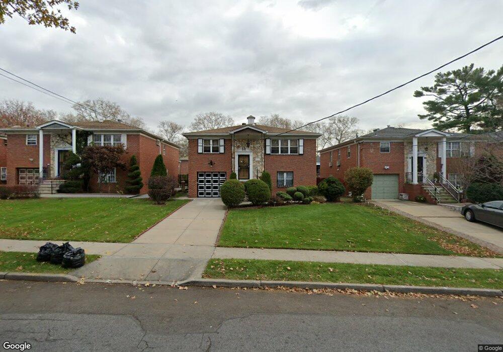 3353 Utopia Pkwy, Flushing, NY 11358 - photo 1