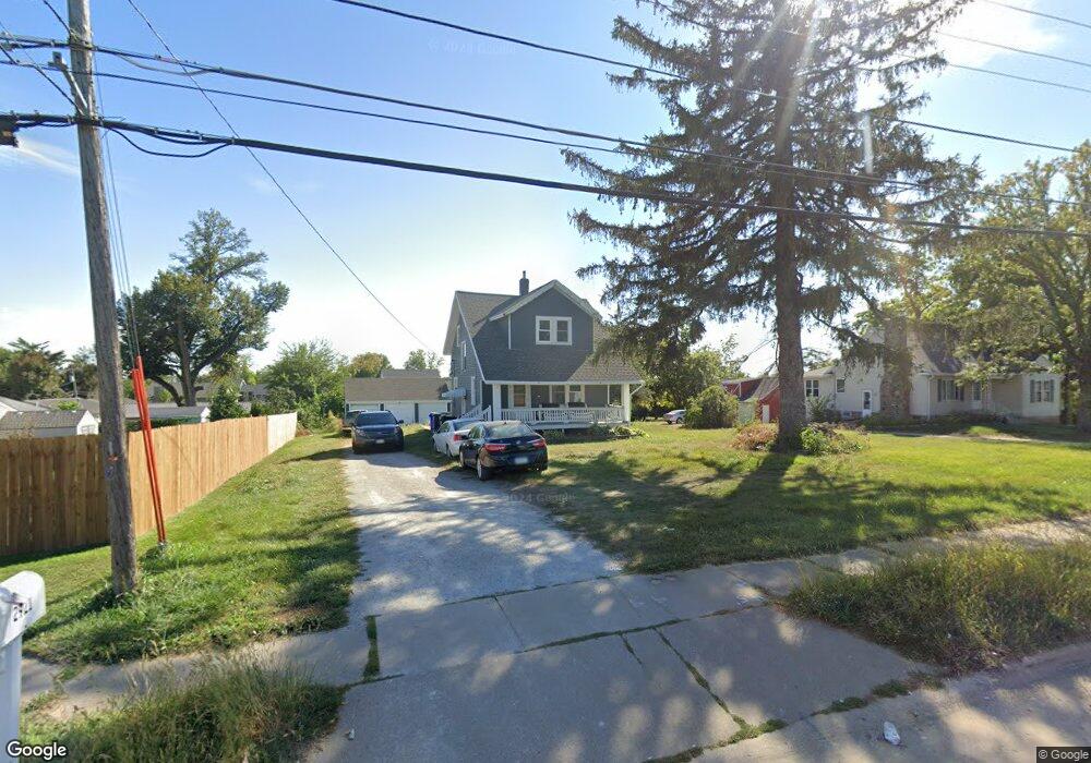 2921 Wilson Ave SW, Cedar Rapids, IA 52404 - photo 1