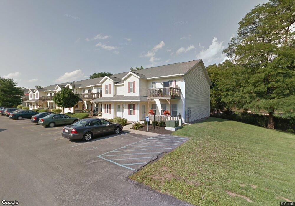 1711 Cambridge Manor Dr, Schenectady, NY 12302 - photo 1