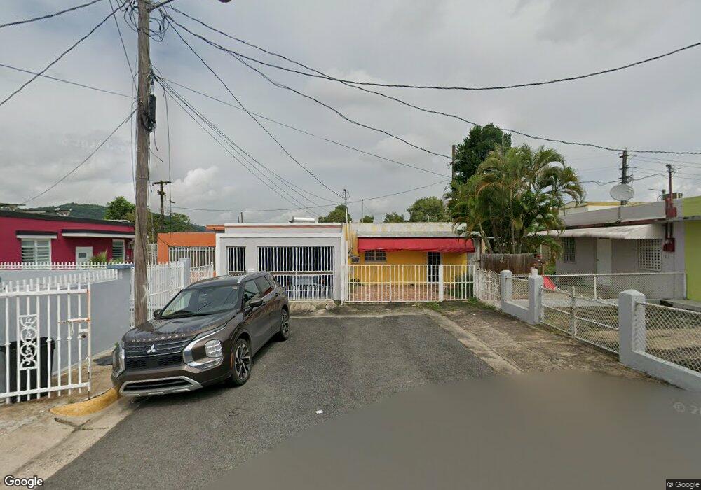 11 Calle U, Caguas, PR 00725 - photo 1