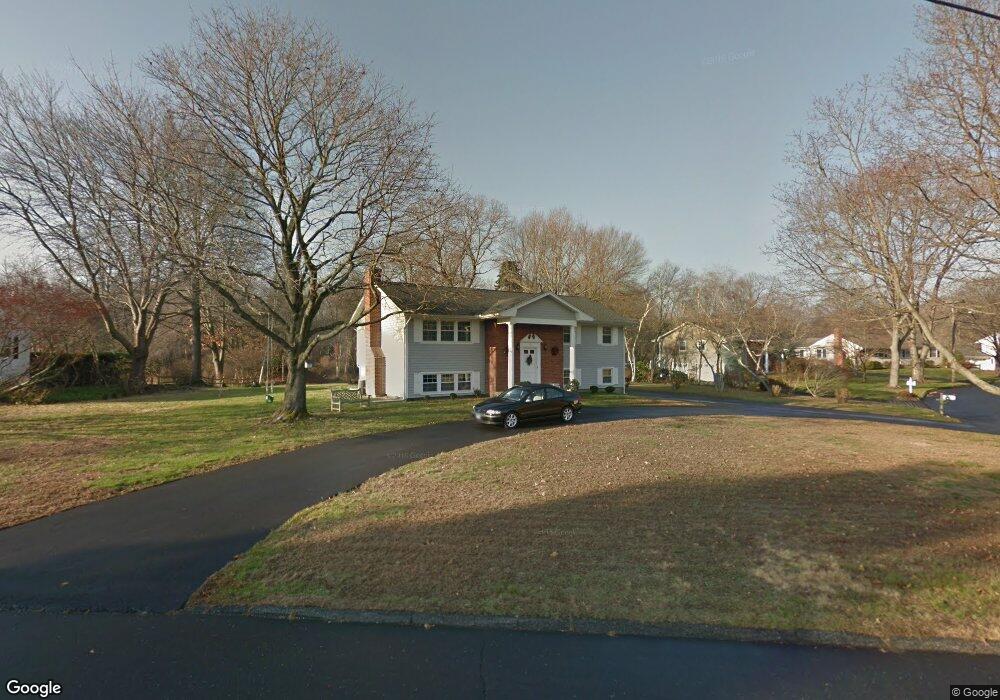 17 Pheasant Ln, Norwalk, CT 06854 - photo 1