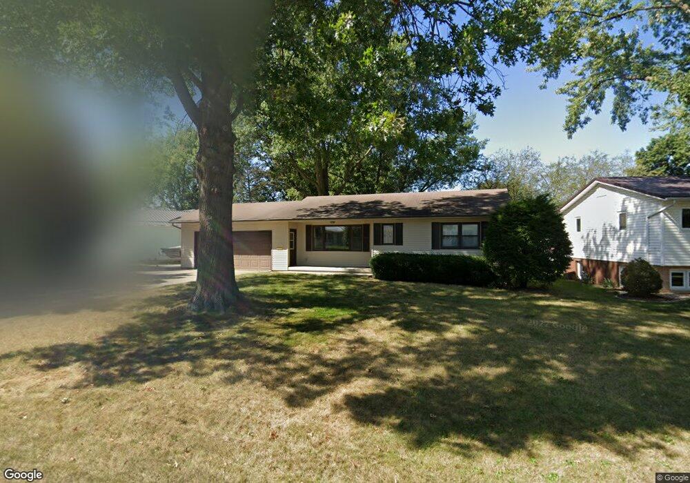 3242 Randolph St, Waterloo, IA 50702 - photo 1