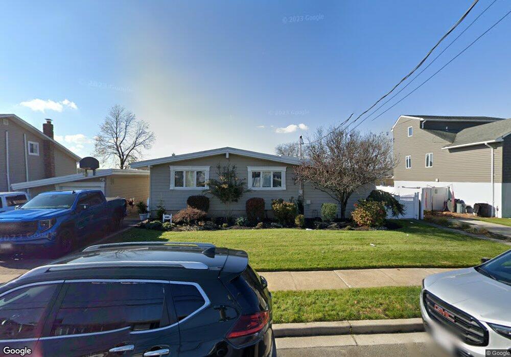 3460 Park Ave, Oceanside, NY 11572 - photo 1