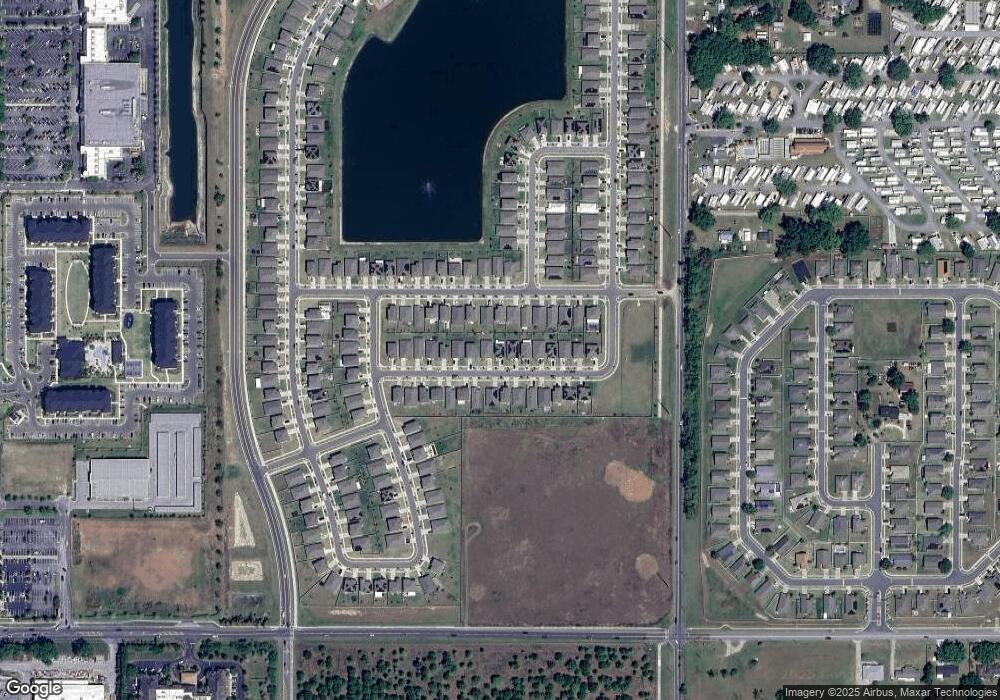 7595 Broad Pointe Dr, Zephyrhills, FL 33540 - photo 1