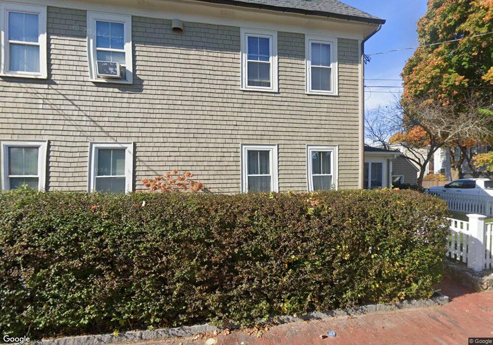 46 Lunt St unit 2, Newburyport, MA 01950 - photo 1