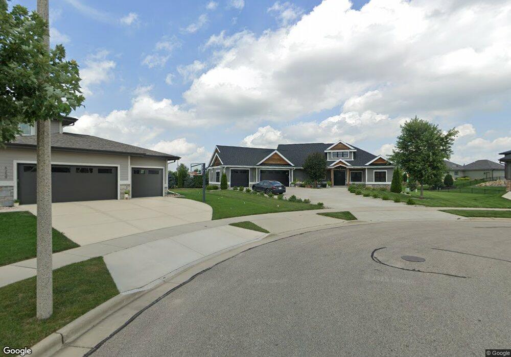 6260 Fountainhead Cir unit 37921004, Deforest, WI 53532 - photo 1