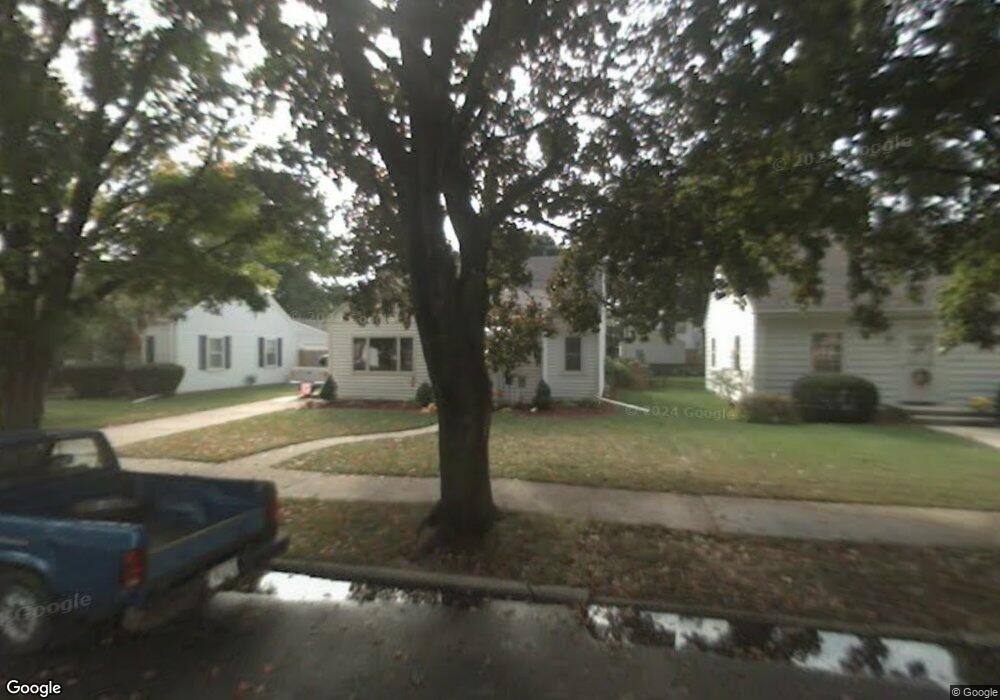 2125 Fairmont St, Manitowoc, WI 54220 - photo 1