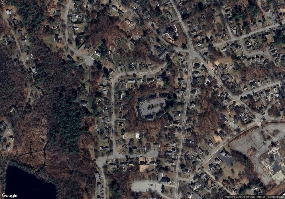 9 Cedar Square, Millis, MA 02054 - photo 1