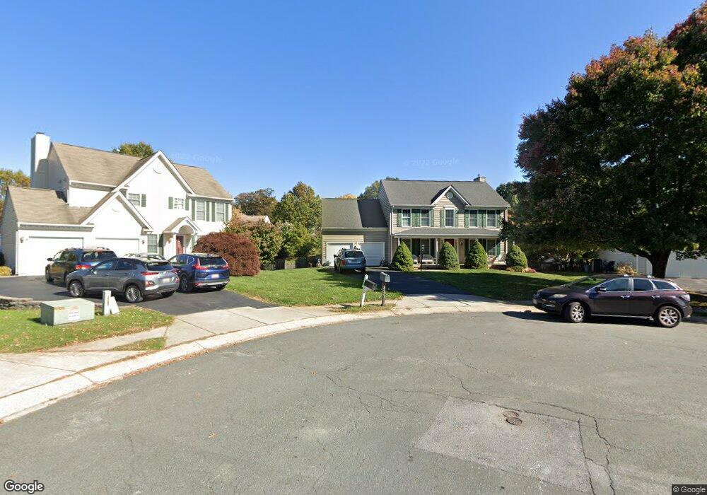 6073 Ryon Ct, Sykesville, MD 21784 - photo 1