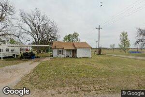 114 S Pine Ave, Erick, OK 73645