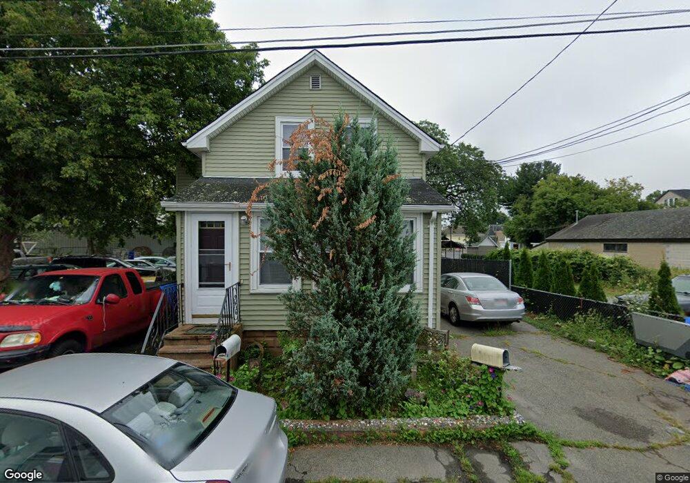 7 Vining Ct, Woburn, MA 01801 - photo 1